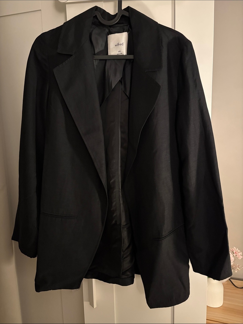 Wilfred Black Linen Blend Tailored Blazer